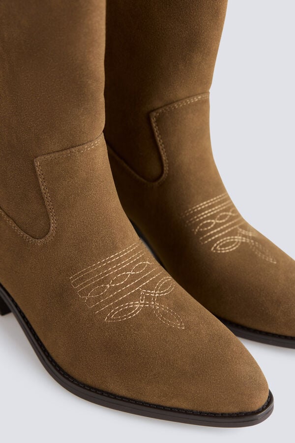 Springfield Faux suede high cowboy boots nude