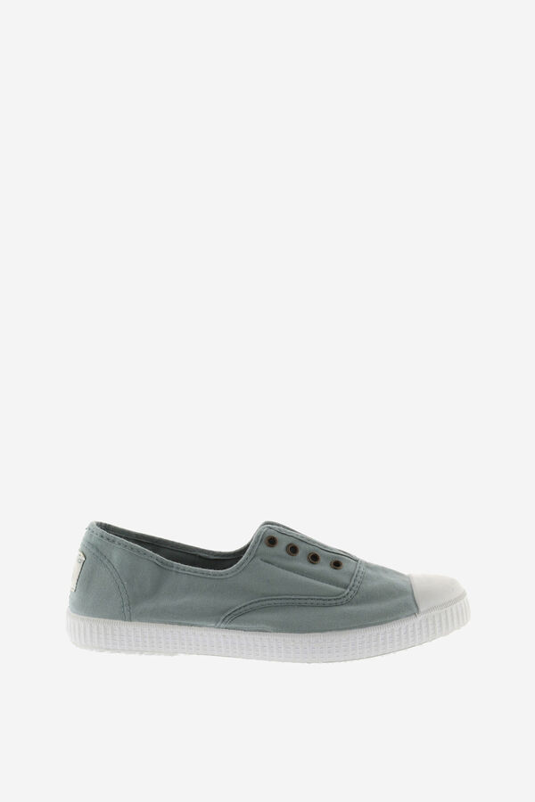 Victoria Canvas plimsolls green