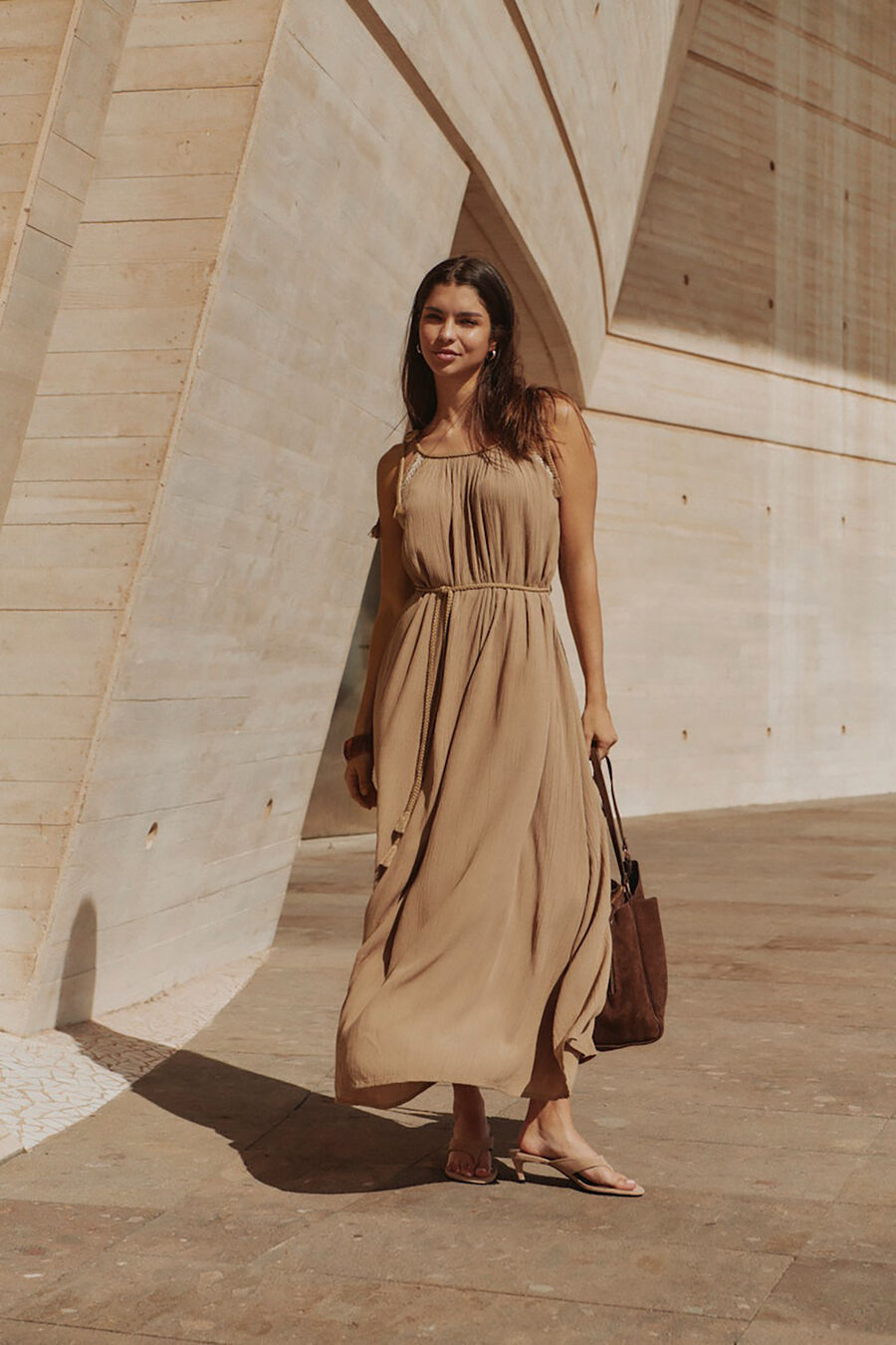 Vestido largo bordado
