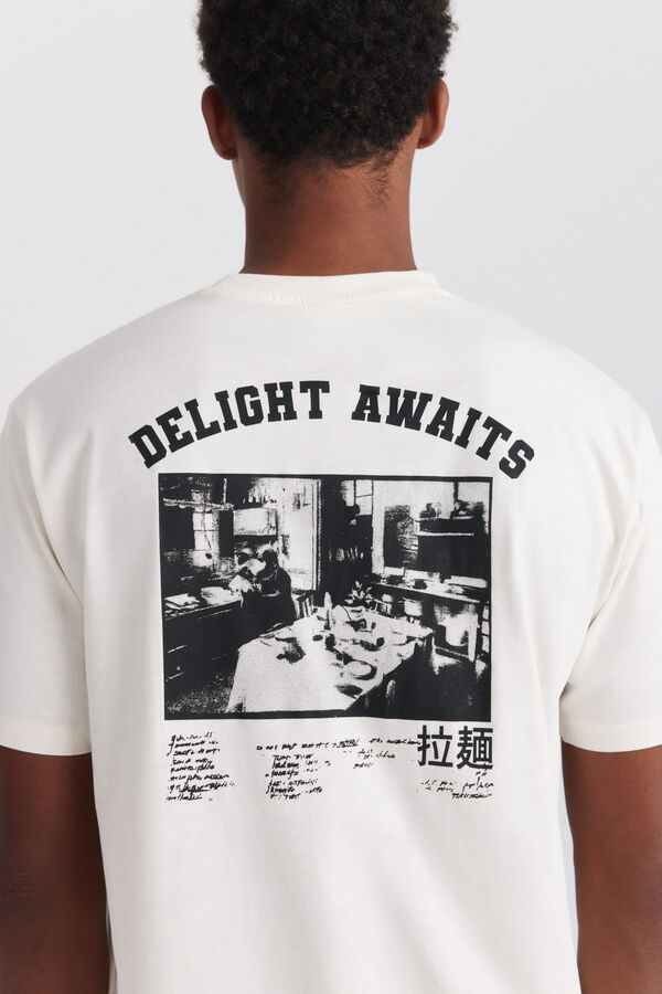 Springfield T-shirt delight awaits white