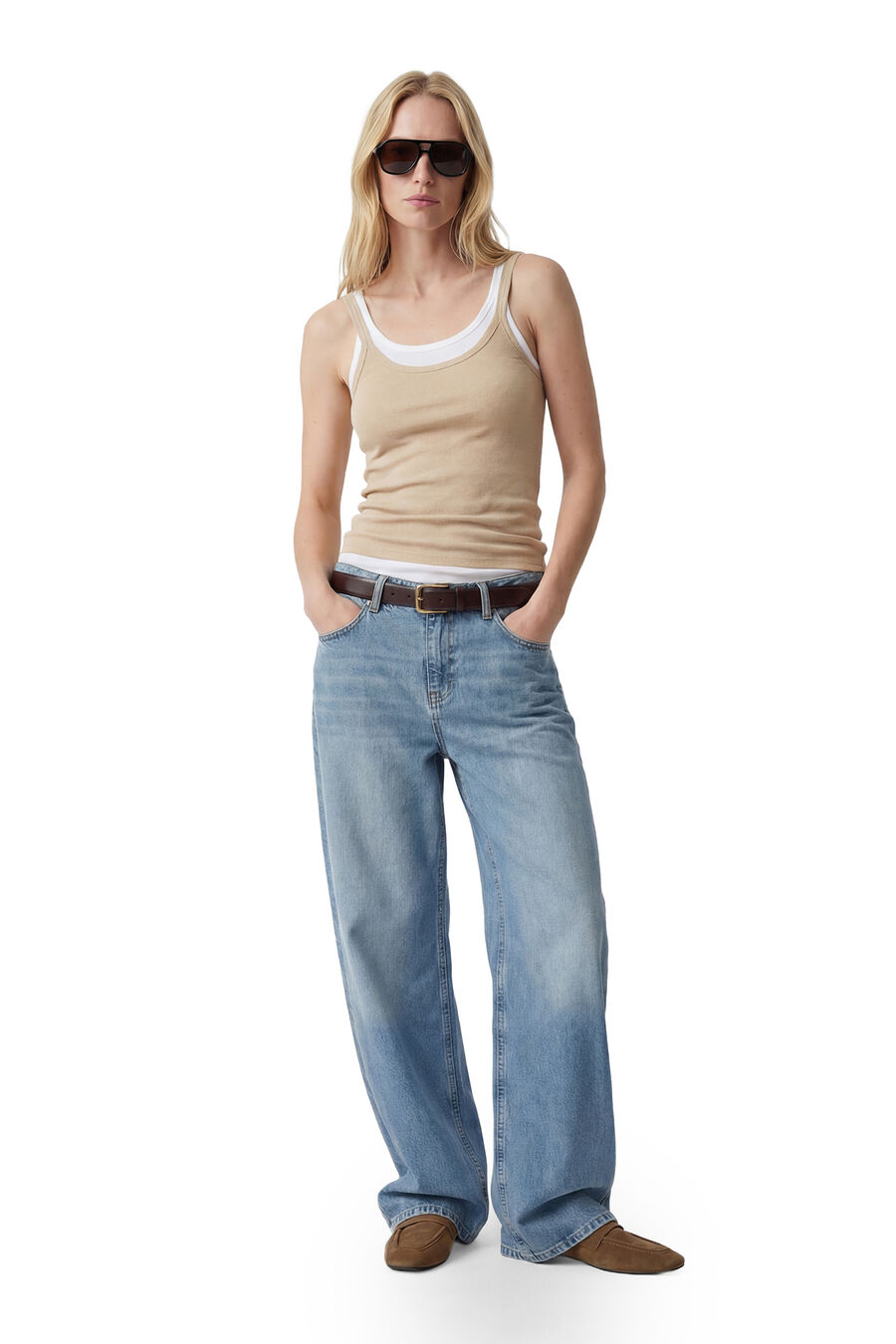 Vaqueros de corte recto holgado