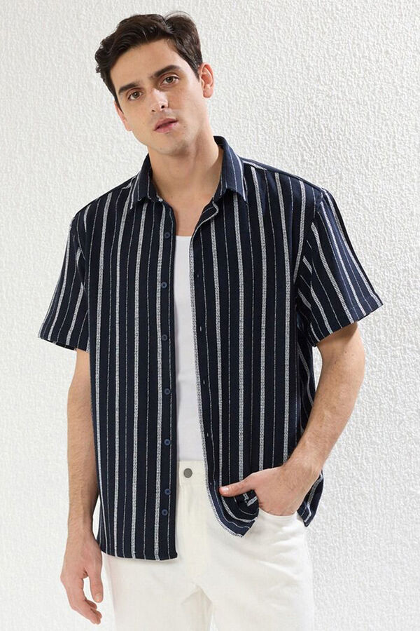 Trendyol Camisa oversize de manga corta azul