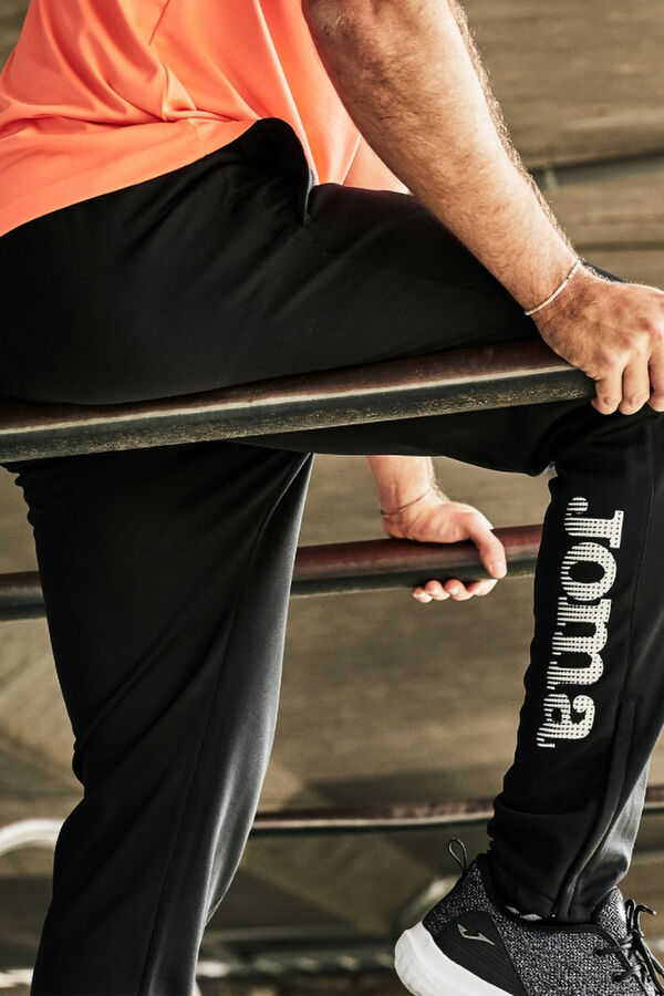 Joma Pantal&oacute;n largo nilo negro