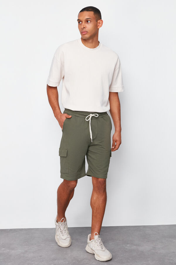Trendyol Bermudas estampadas blanco