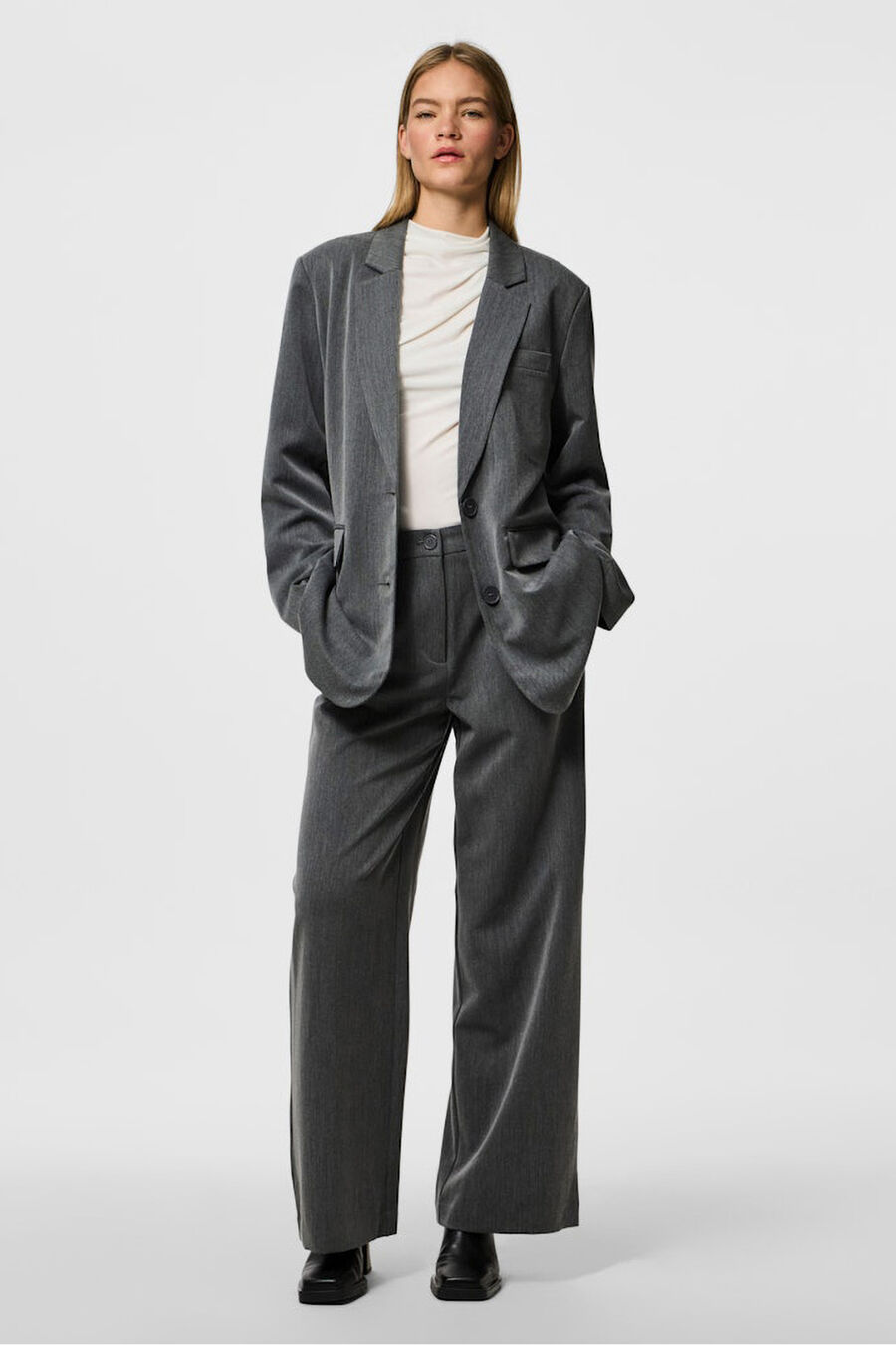 Pantalón traje wide