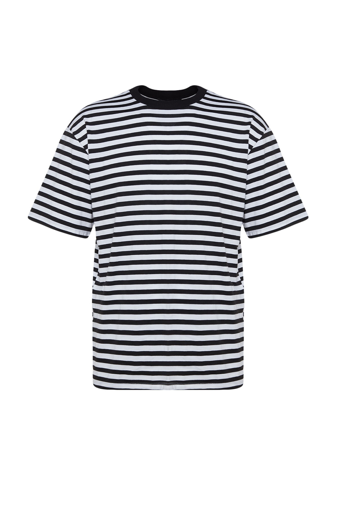 Trendyol T-shirt de manga curta &agrave;s riscas