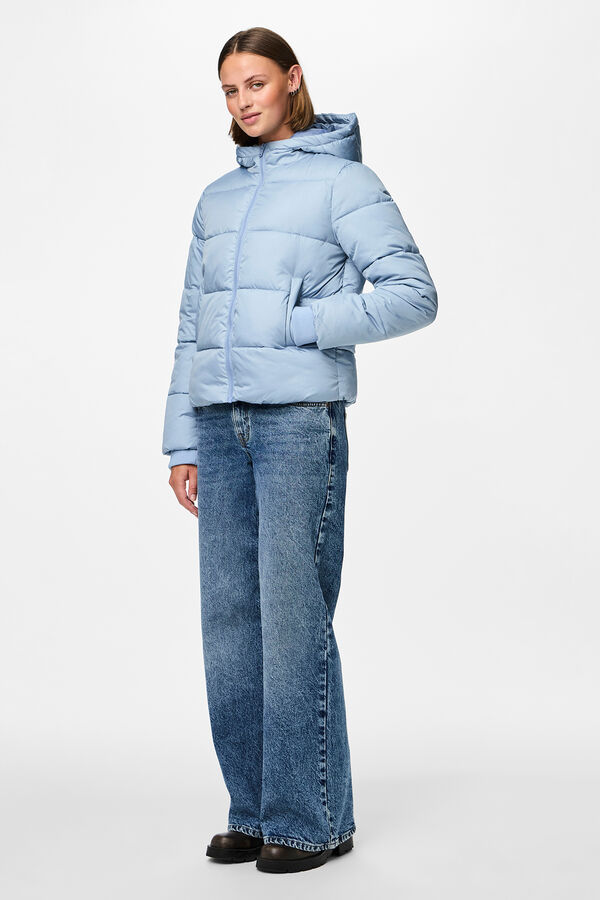 Pieces Short puffer coat Plava