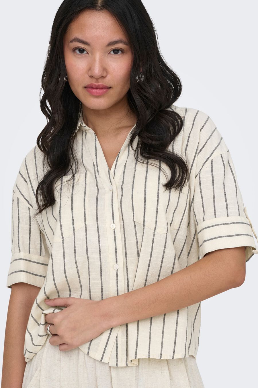 Camisa de rayas manga corta