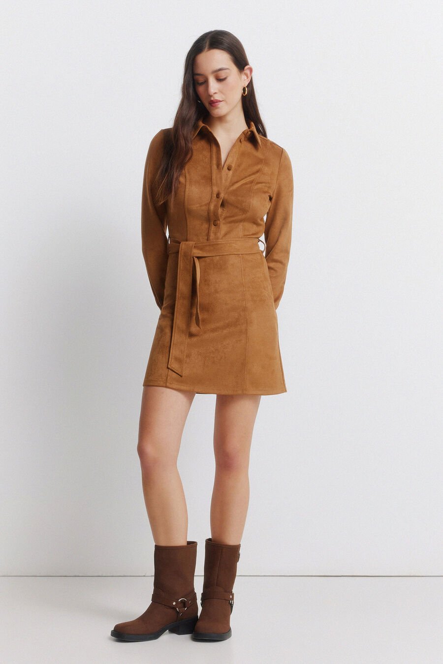 Vestido corto camisero antelina