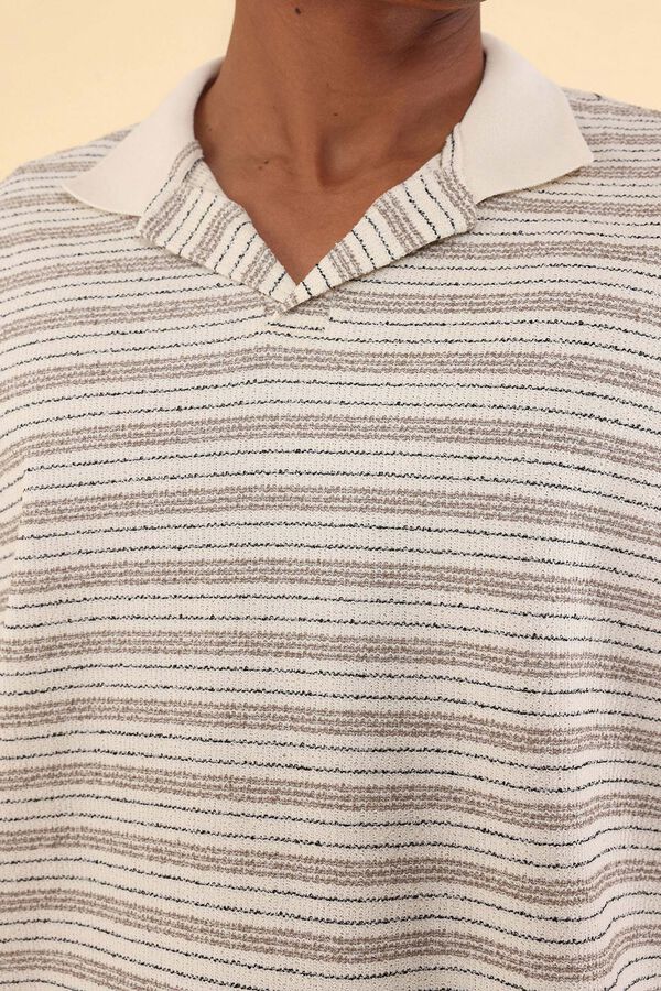 Trendyol Polo de manga corta gris