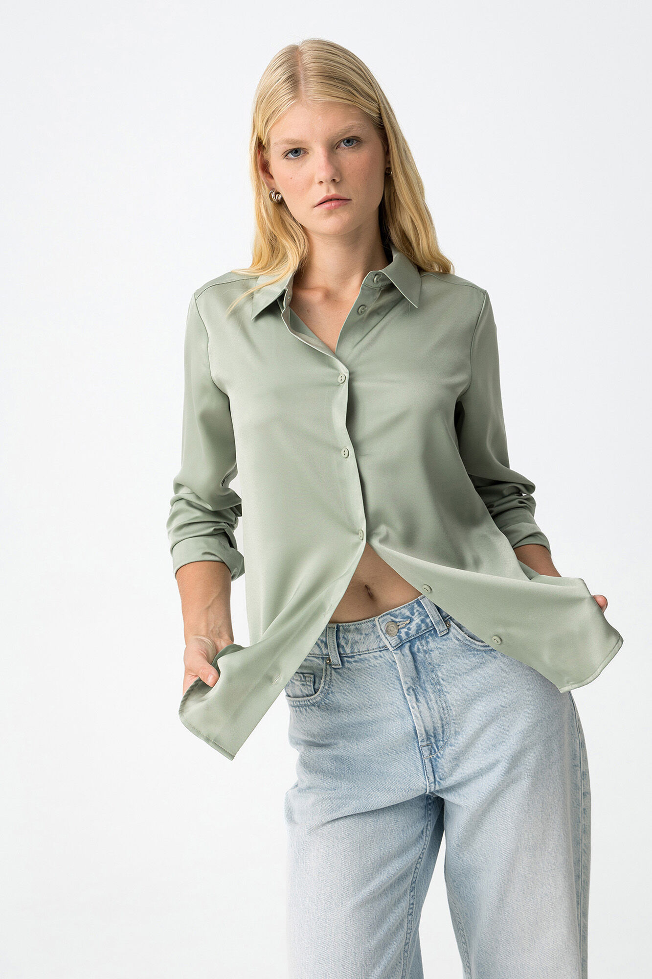 Tiffosi Camisa de cetim lisa