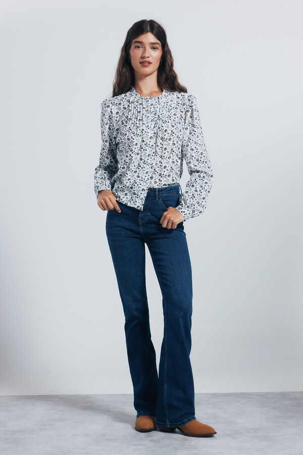 Springfield Blouse with gathered ruffles and placket blue