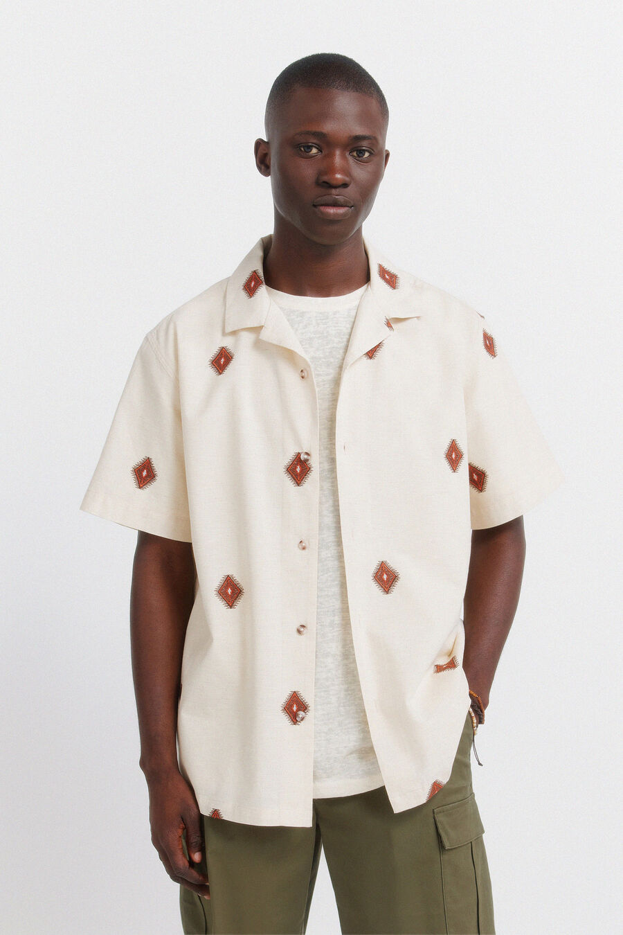 Camisa manga corta bordada