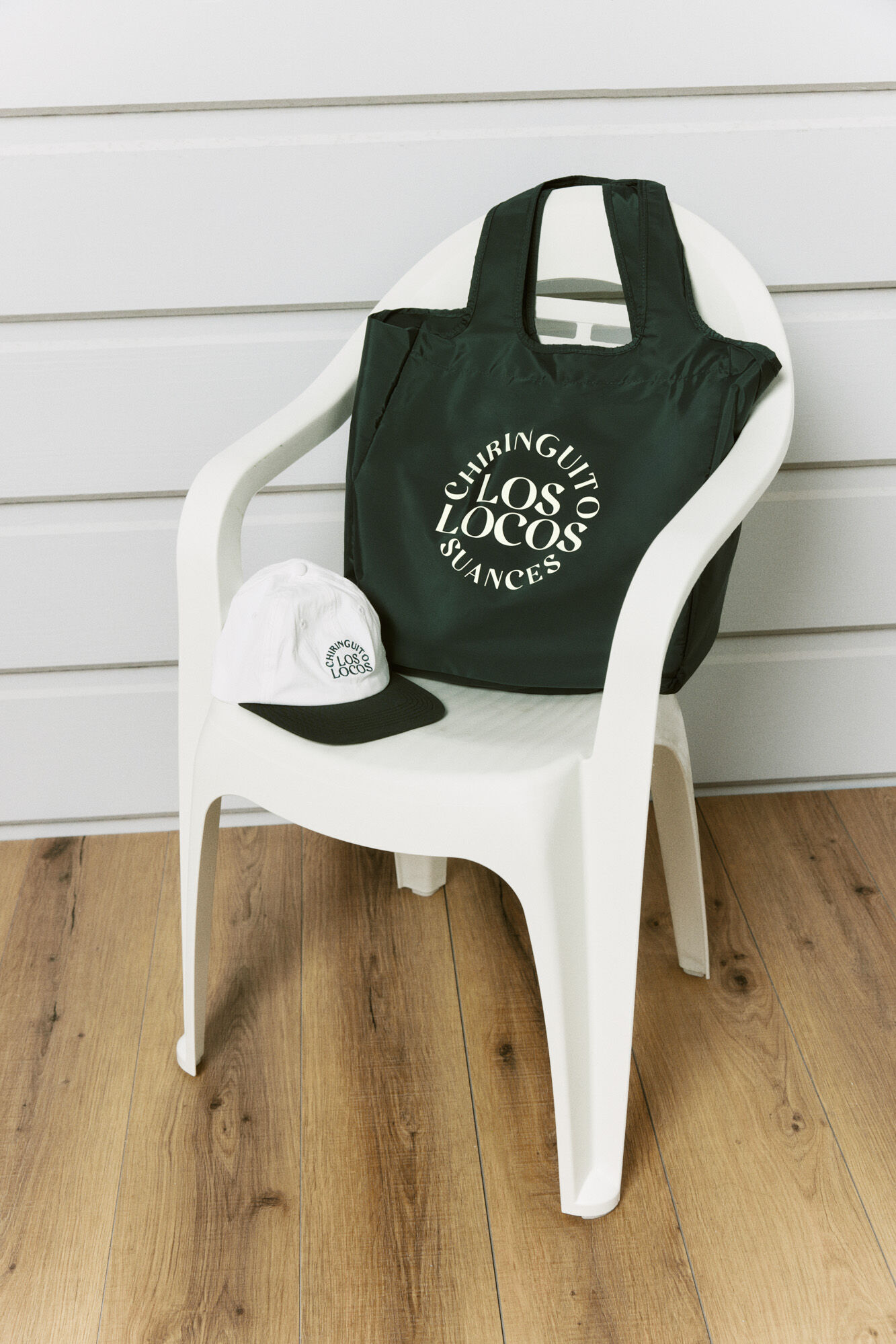 Springfield "Los locos" beach bar tote bag
