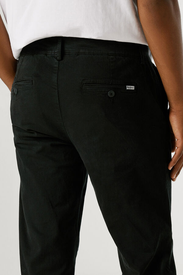 Pepe Jeans  Cal&ccedil;as chino slim preto