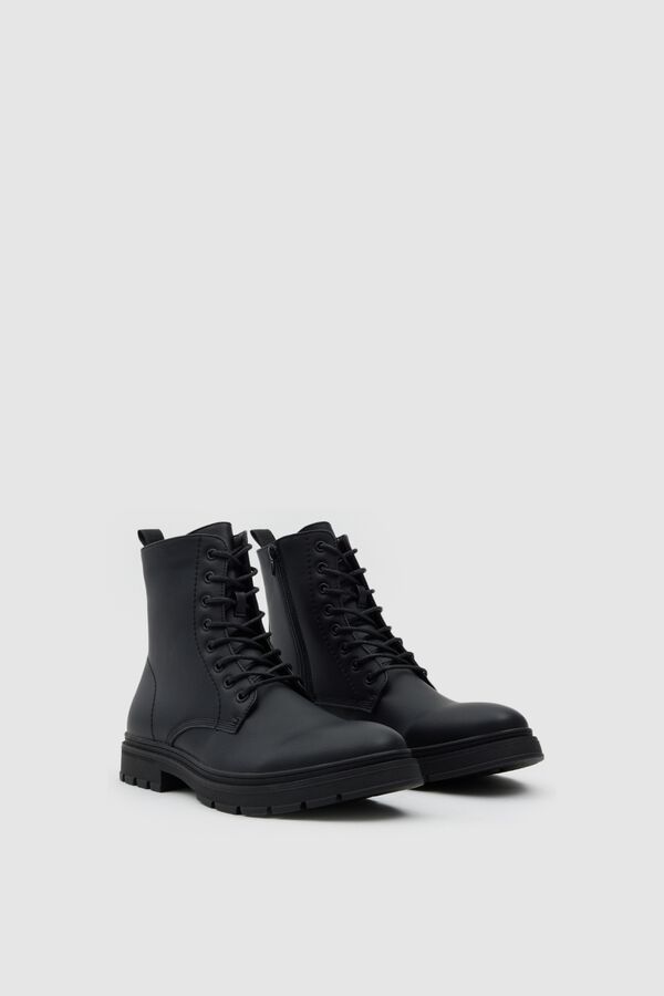 Inside Lace-up military boots black