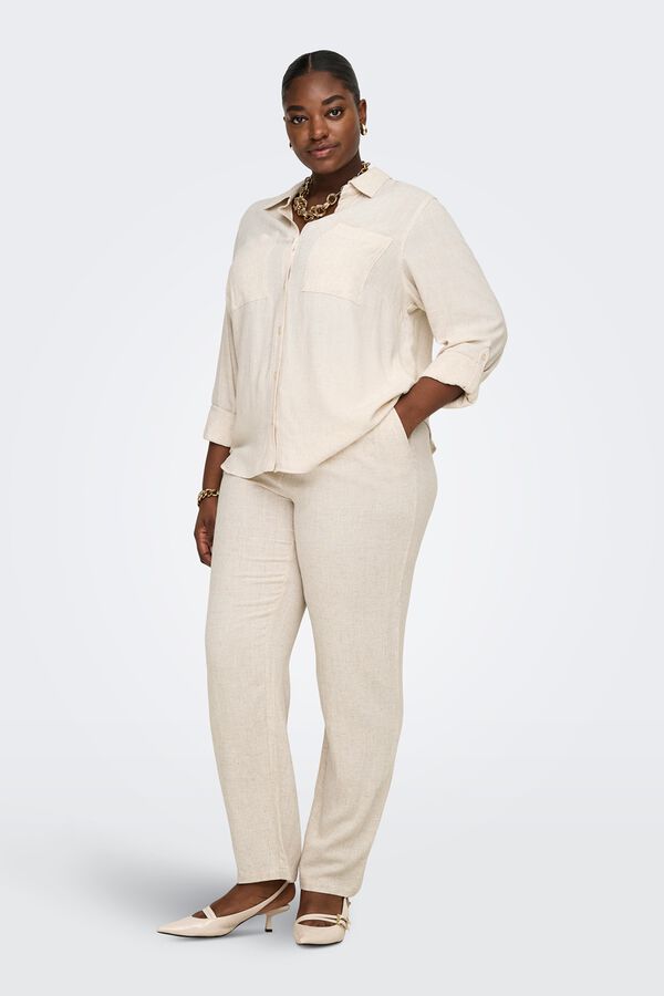 Only Carmakoma Camisa fluida talla grande beige