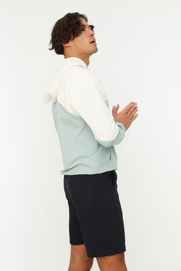 Trendyol Jogger Bermuda shorts blue