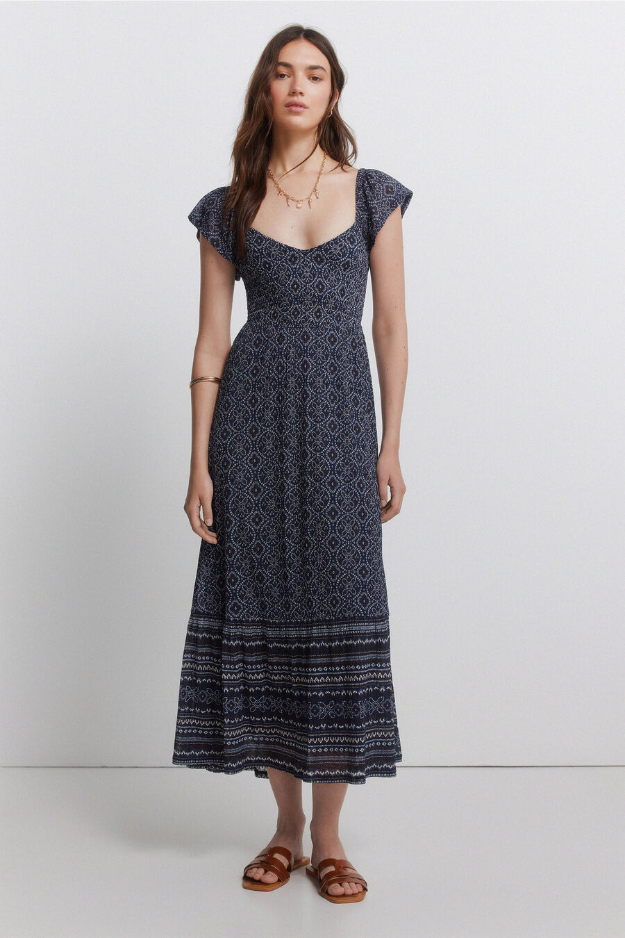 Vestido estampado volantes