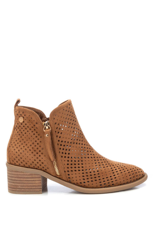 XTI Perforated Faux Suede Heeled Ankle Boot mink