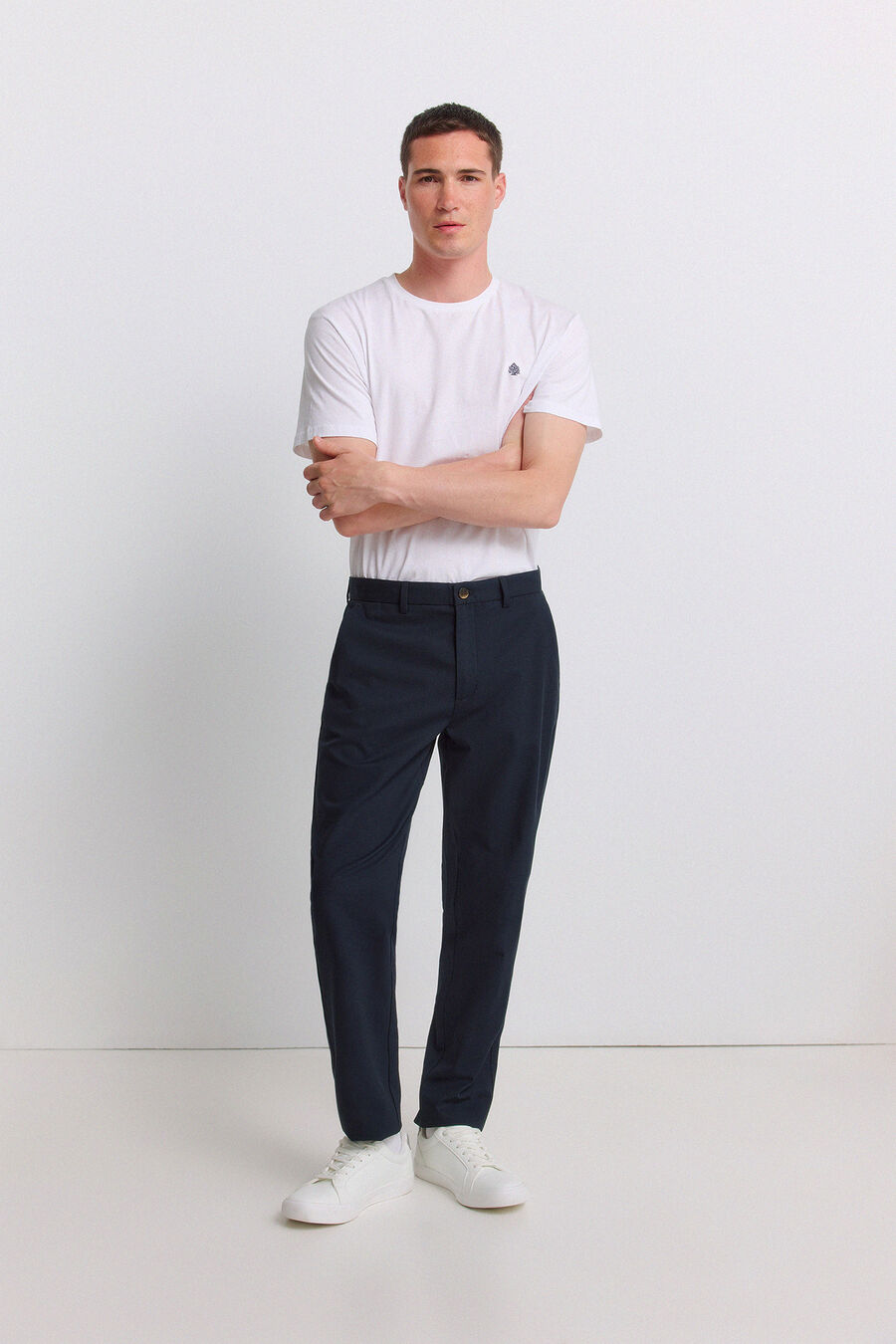 Pantalón chino comfort fit