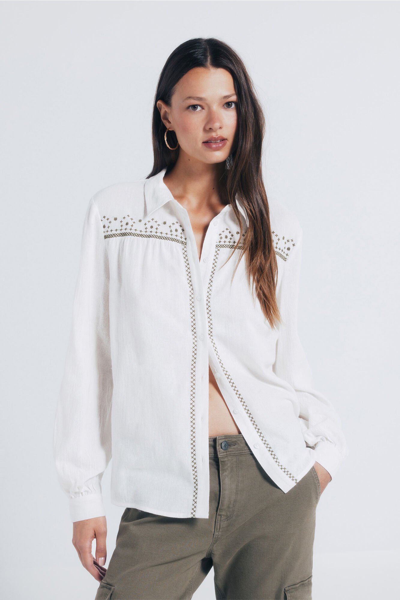 Springfield embroidered yoke