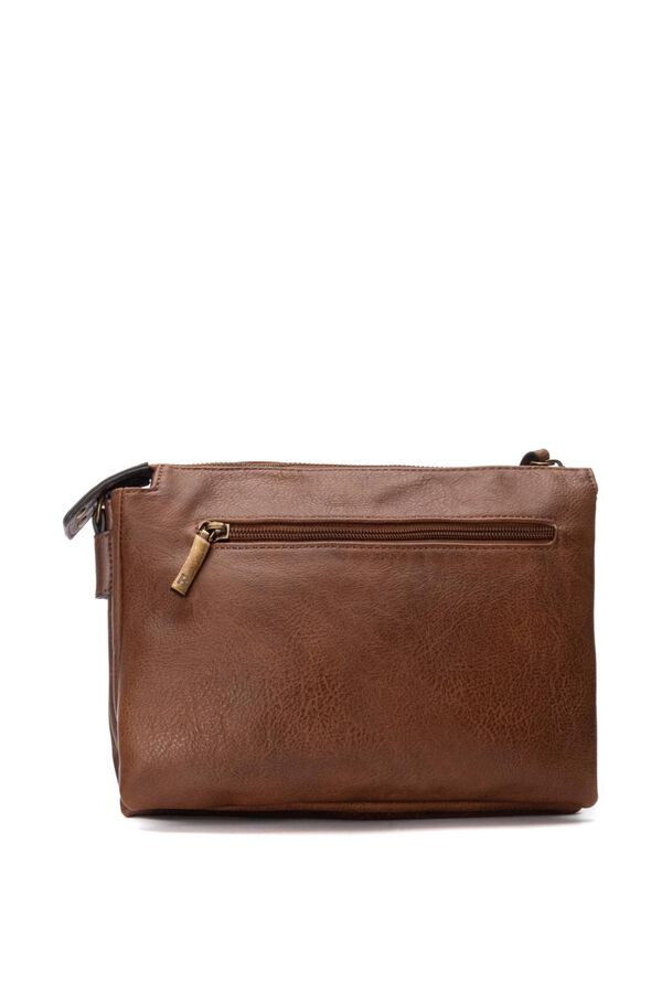 Refresh Bolso bandolera detalles met&aacute;licos marr&oacute;n