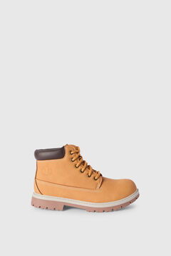 Champion Mountain style boots
