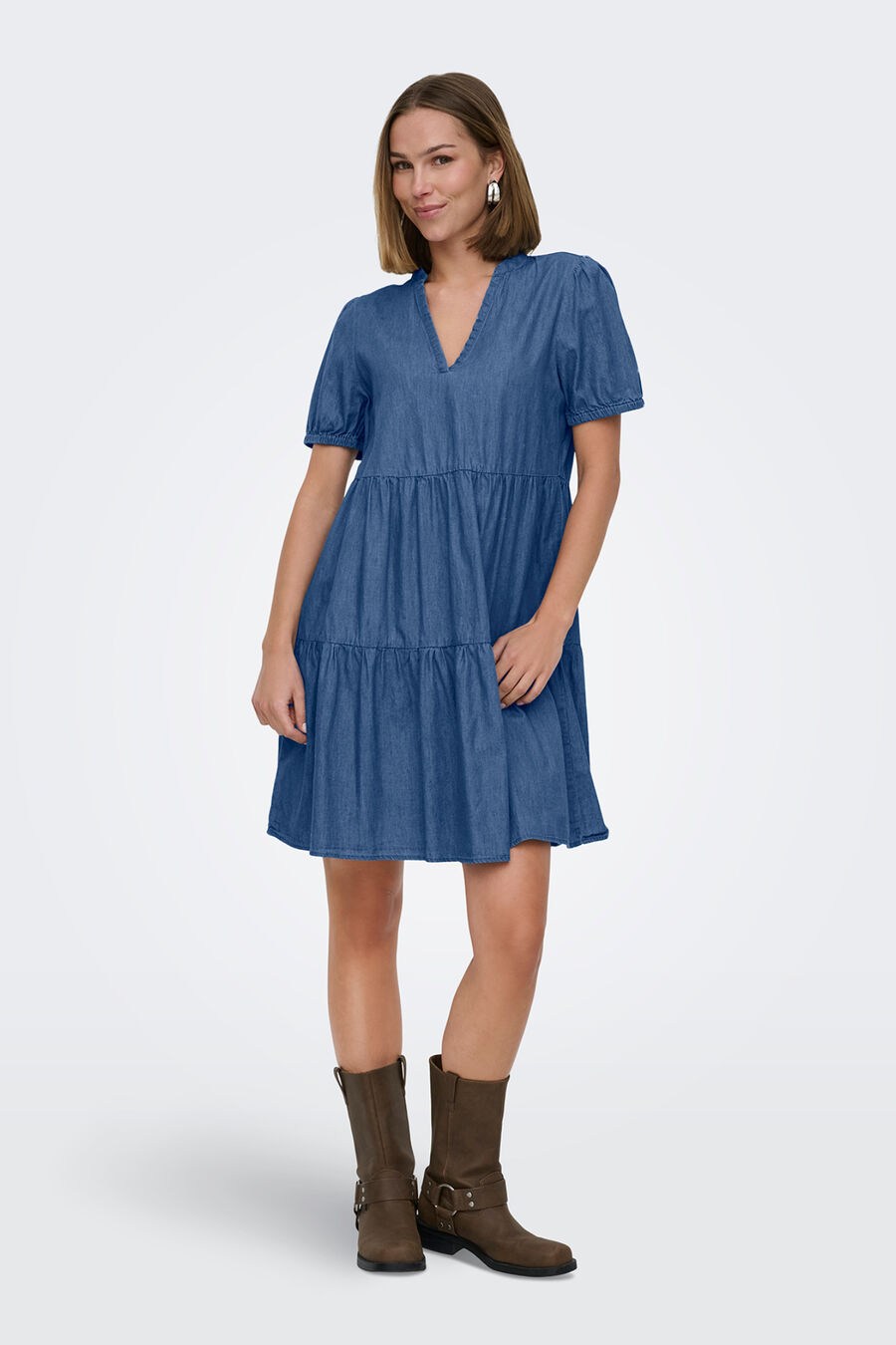Vestido corto fluido