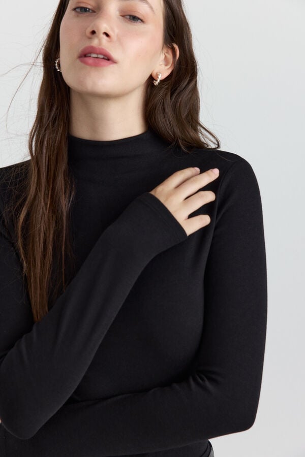 Springfield Perkins neck T-shirt black