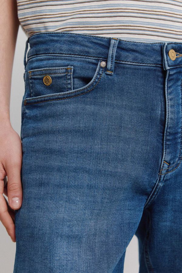 Springfield Mid-wash knit denim Bermuda shorts blue