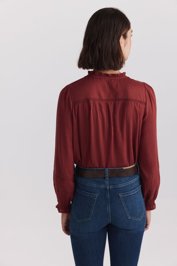 Springfield Romantic ruffle neck blouse red