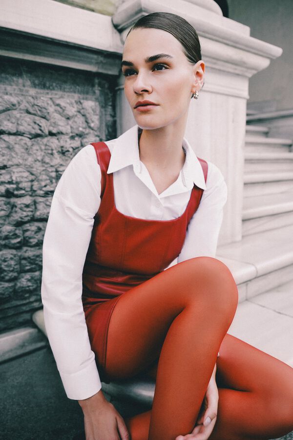 Oxxo Vestido curto de pele vermelho