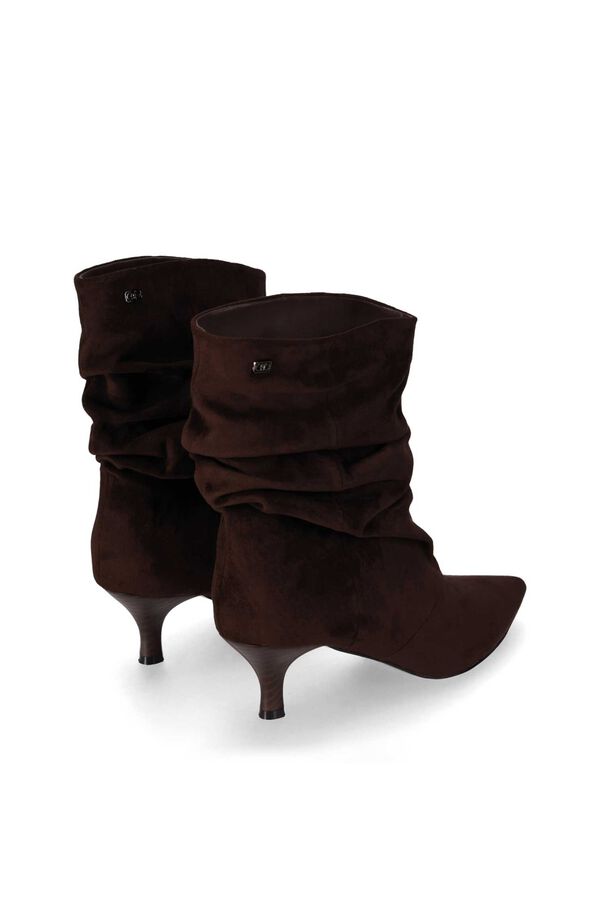 Chika 10 Stiletto heel pointed ankle boots nude