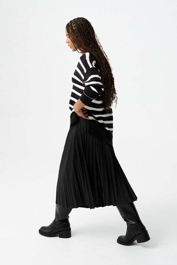 Tiffosi Pleated Midi Skirt black
