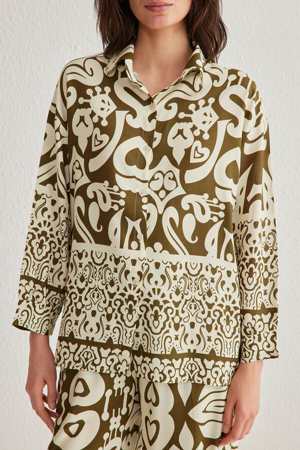 Trendyol Conjunto estampado fluido kaki