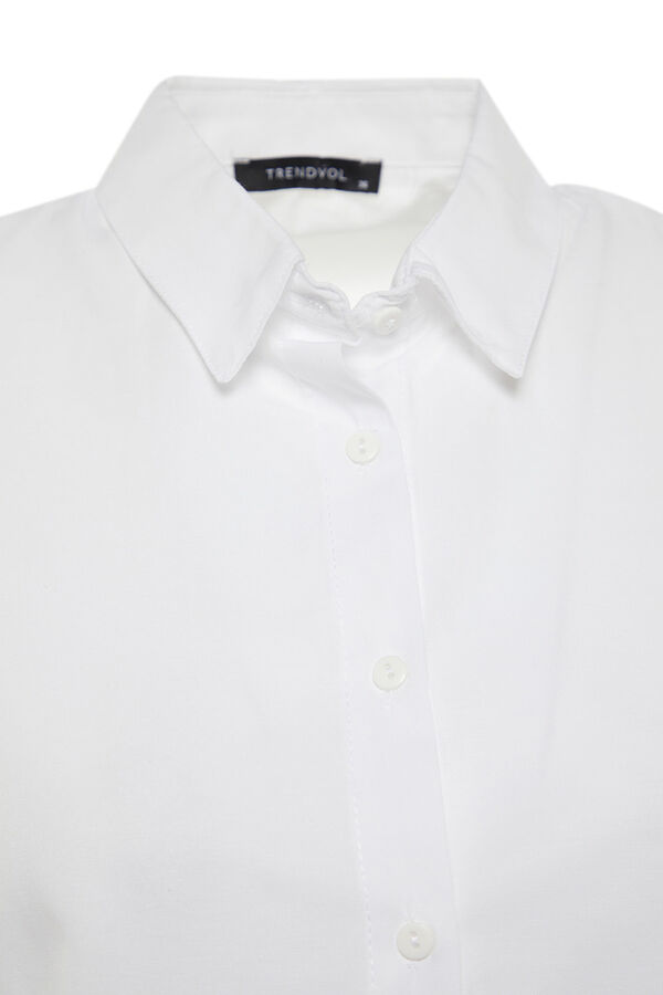 Trendyol Camisa oversize b&aacute;sica bege