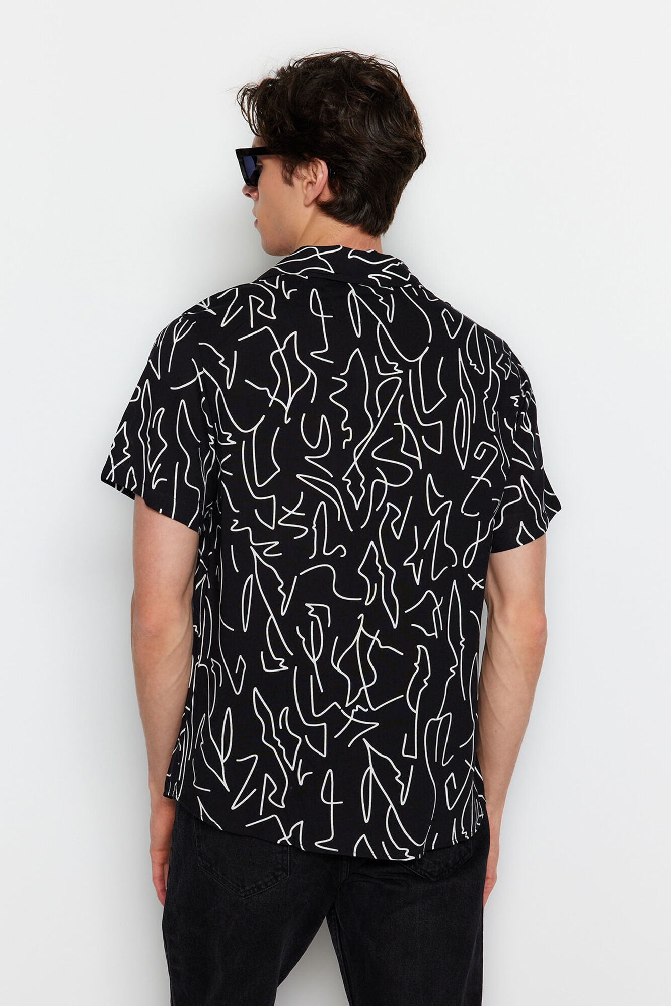 Trendyol Camisa estampada manga corta