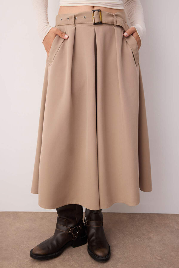 Trendyol Flared midi skirt Bež