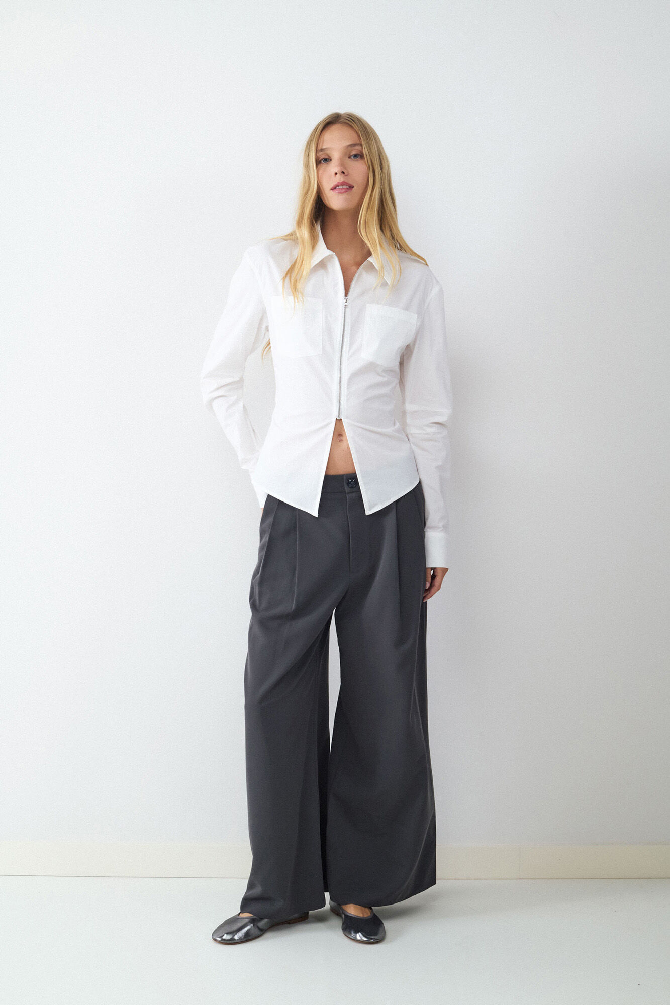 Balmohk Cal&ccedil;a de terno plissadas