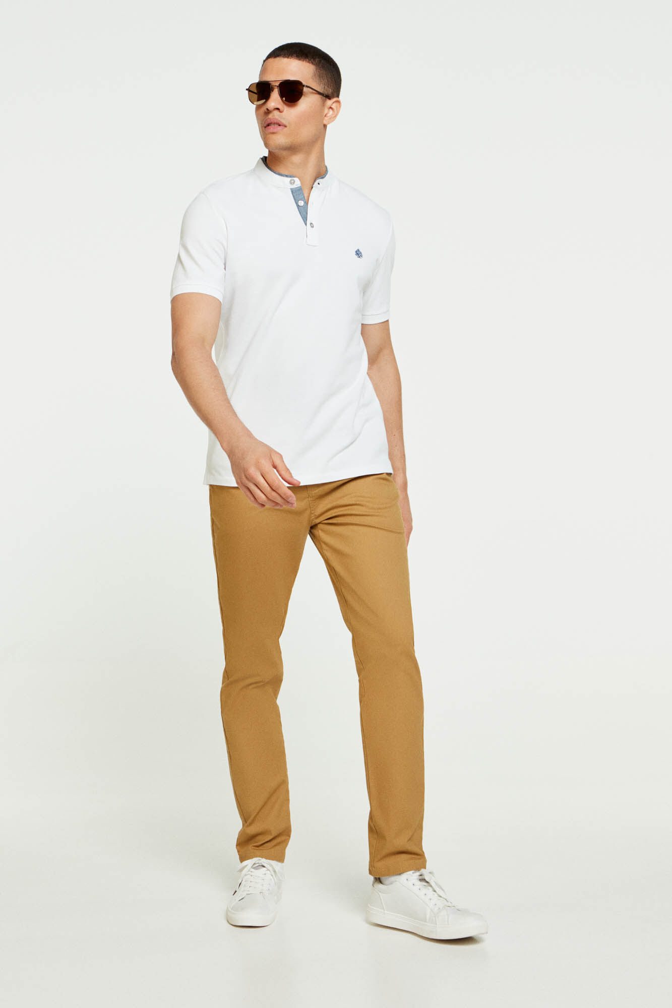 Chinos for Men | New Collection | Springfield