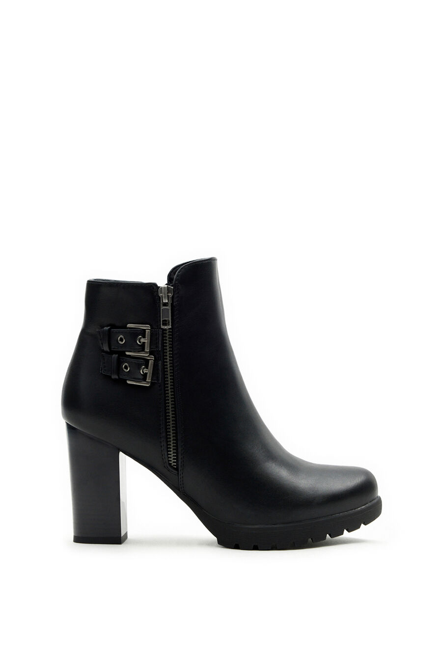 Botines altos con hebillas