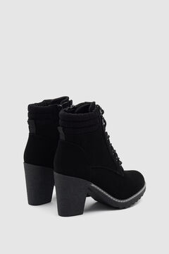 Inside Bota de montanhismo