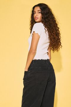 Noisy May Top de nido de abeja con ribetes