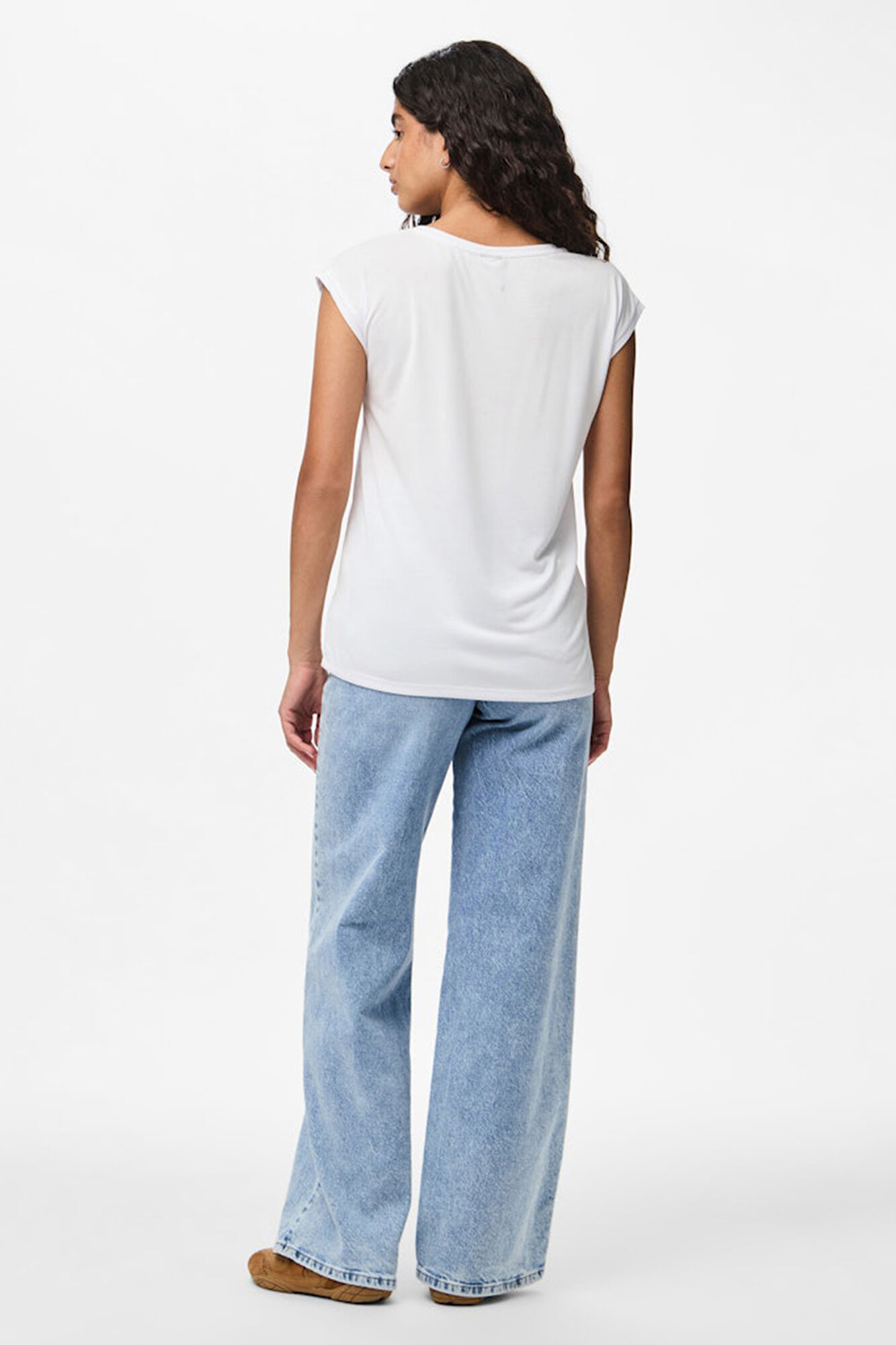 Pieces Cooles T-Shirt mit V-Ausschnitt