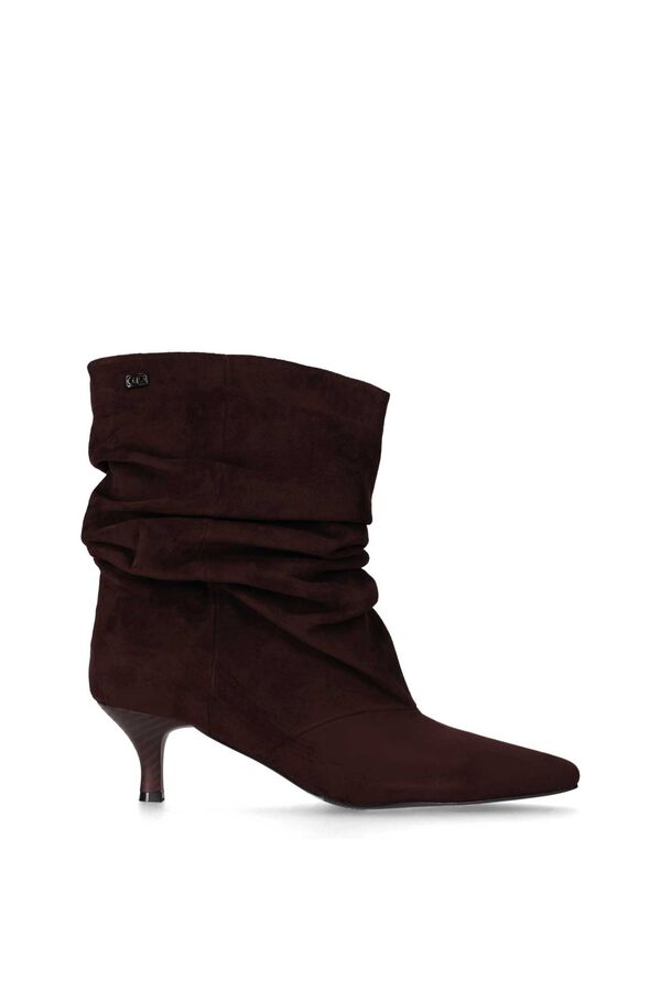 Chika 10 Stiletto heel pointed ankle boots nude