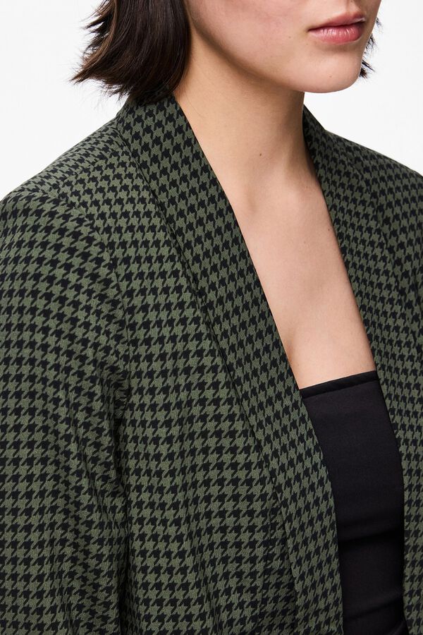 Pieces Printed three-quarter sleeve blazer green