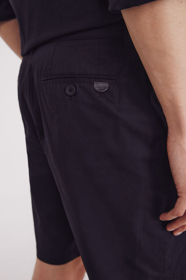 Springfield Lightweight comfort fit Bermuda shorts black