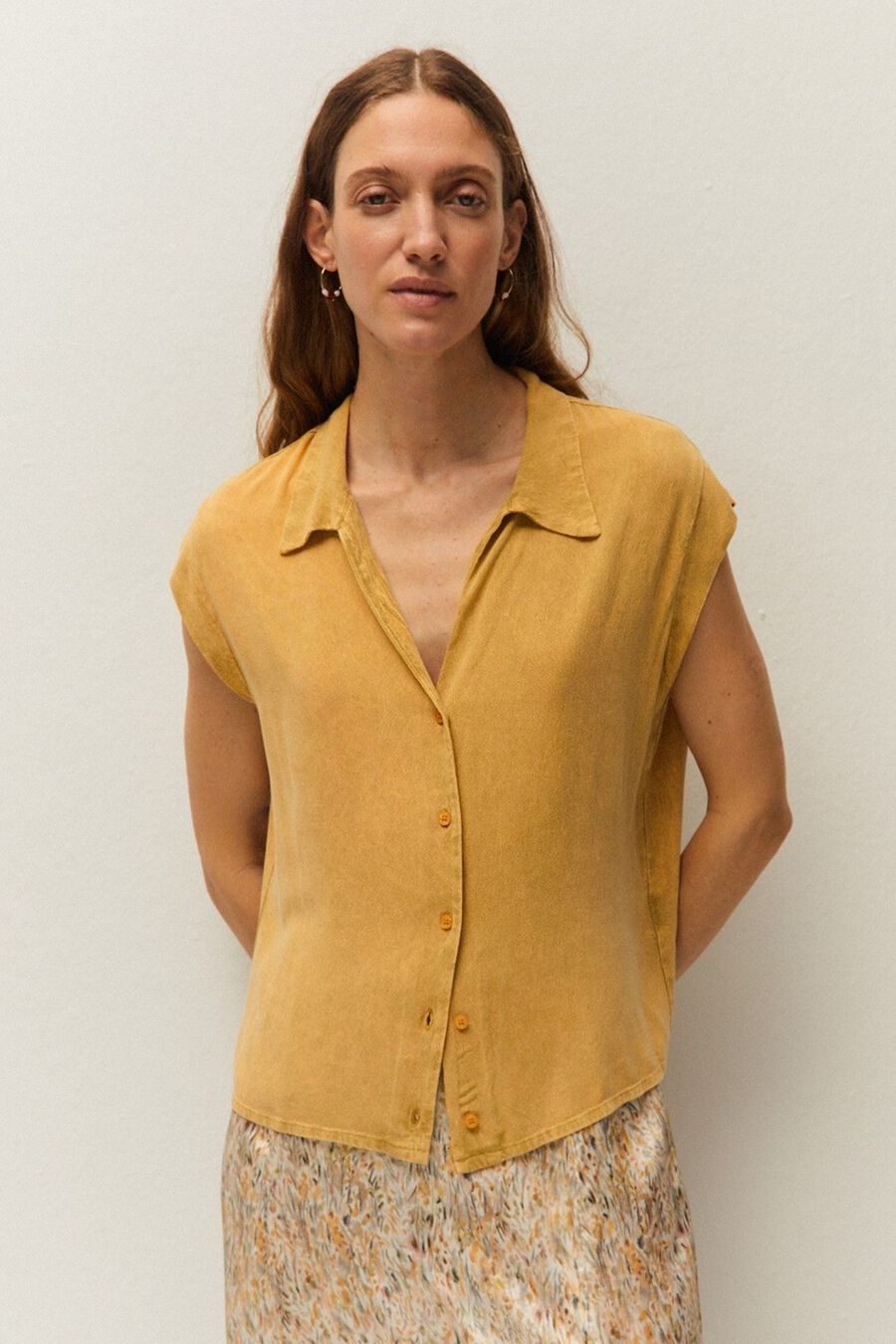 Camisa con efecto delavado