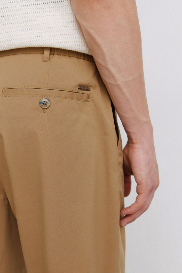 Springfield Lightweight relaxed fit chinos brown